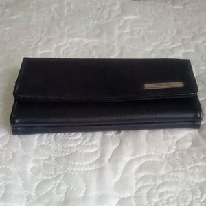 Kenneth Cole reaction wallet